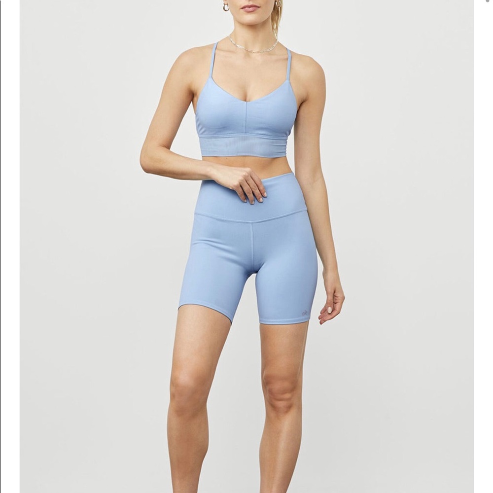 Alo Yoga biker shorts